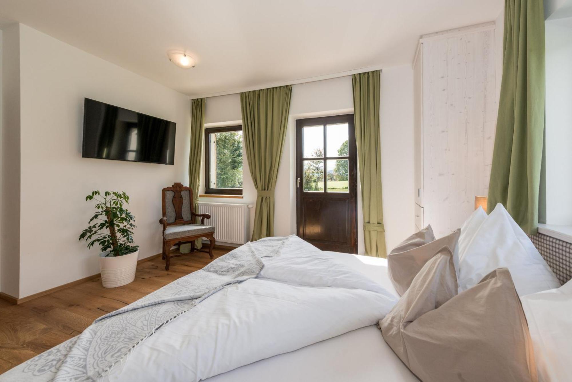 Naturchalet Hoeflehner - Heimgefuehl & Ruhelage An Loipe & Wanderweg ラムサウ・アム・ダッハシュタイン エクステリア 写真